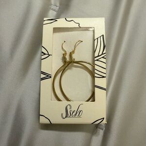 Sseko Classic Gold Hoop Earrings